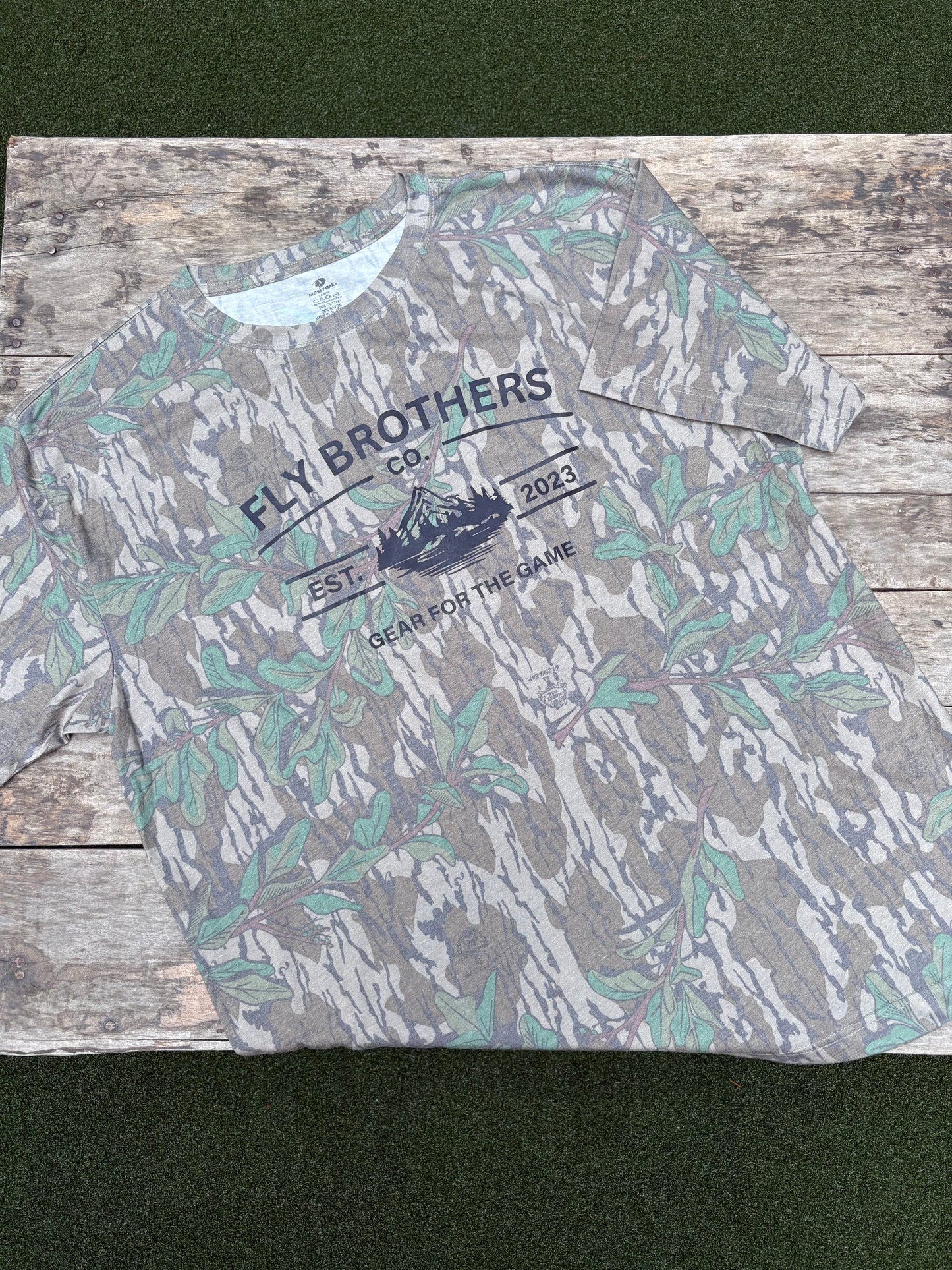 Mossy Oak Green Leaf Camo Tee